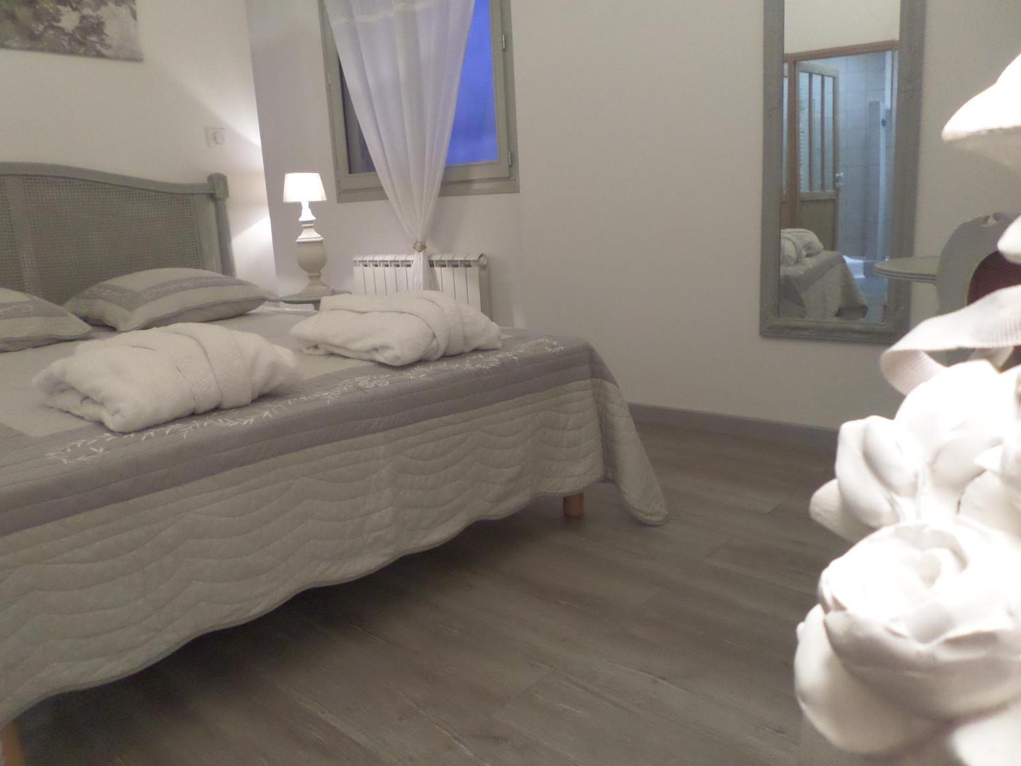 Chambres D'Hotes L'Escale Emeringes 外观 照片